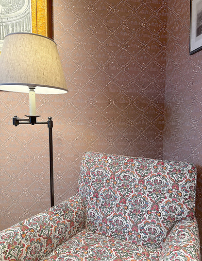 The Queen's Necklace Wallpaper - Tobacco