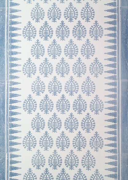 Shalimar Wallpaper - Lily of the Nile