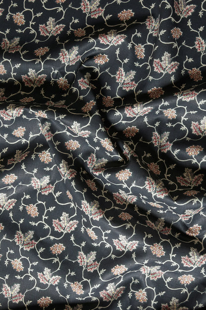 West House Trellis - 04 Noire