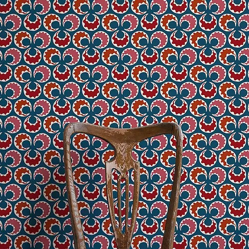 Chintamani Fun Wallpaper - Blue & Red