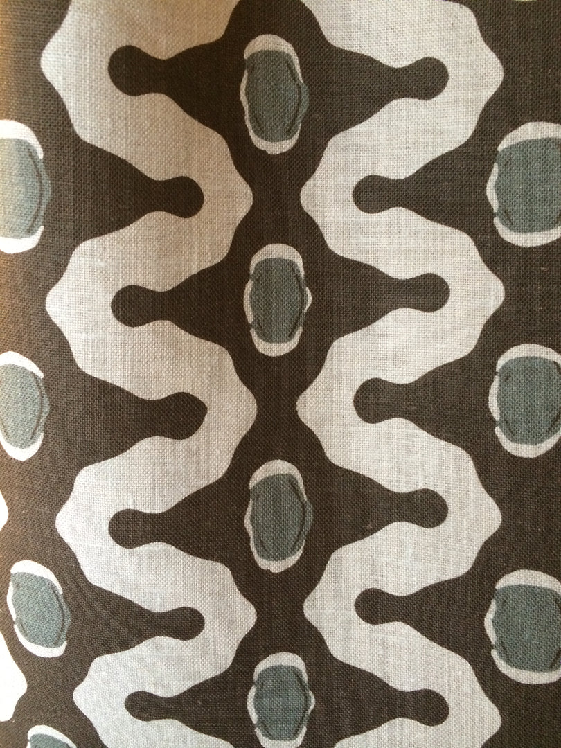 Zig Zag - Brown Gray on Natural Linen