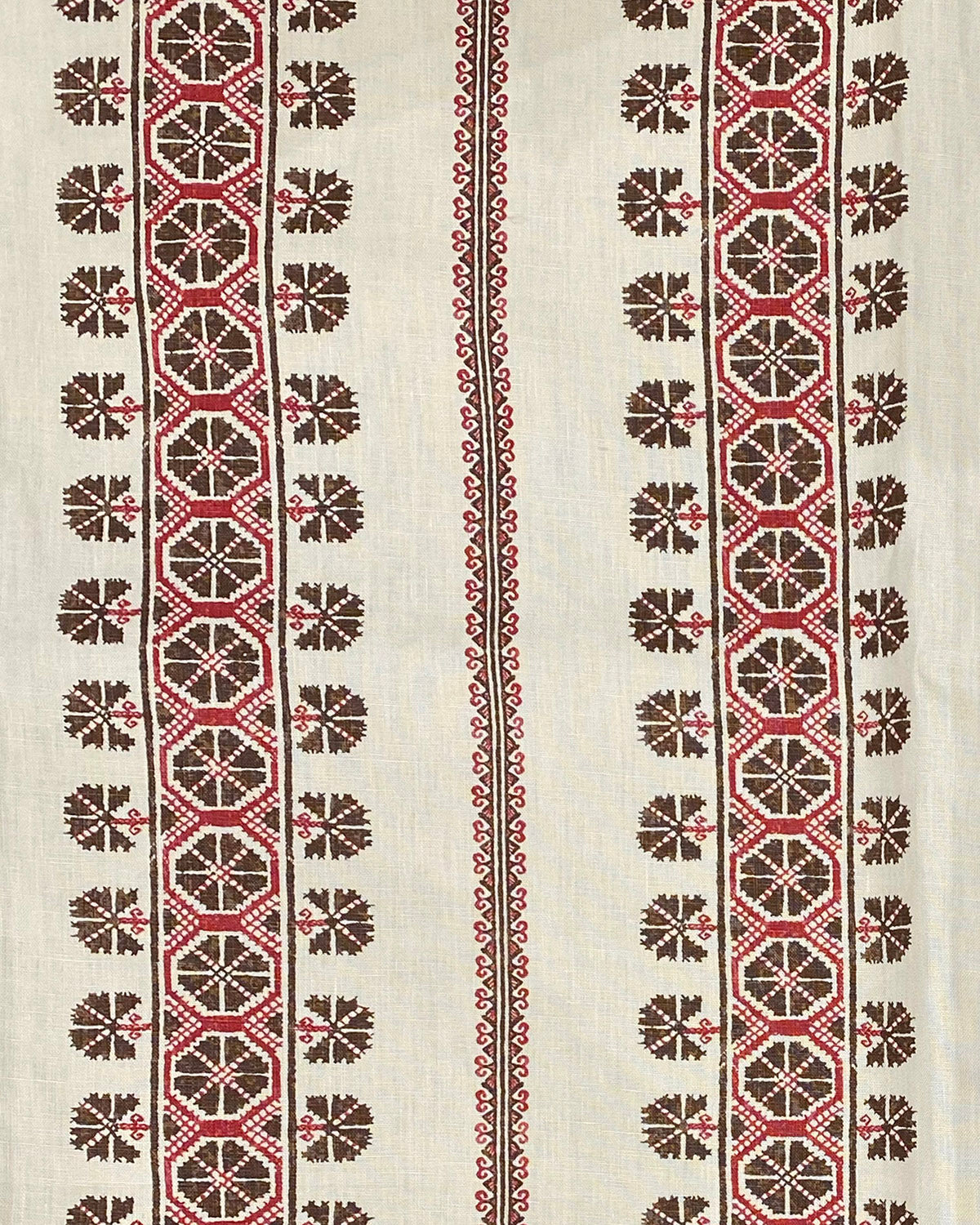 Dianthe - Walnut