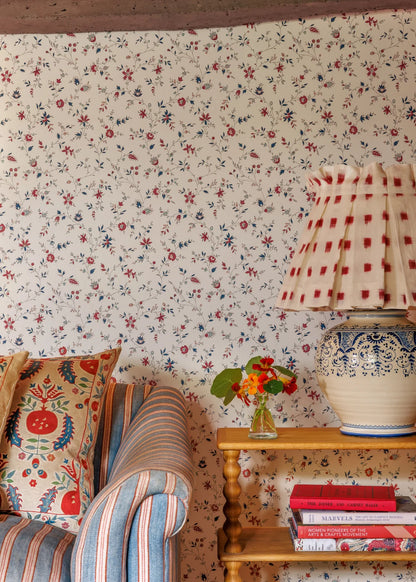 Indienne Trailing Wallpaper - Marseilles