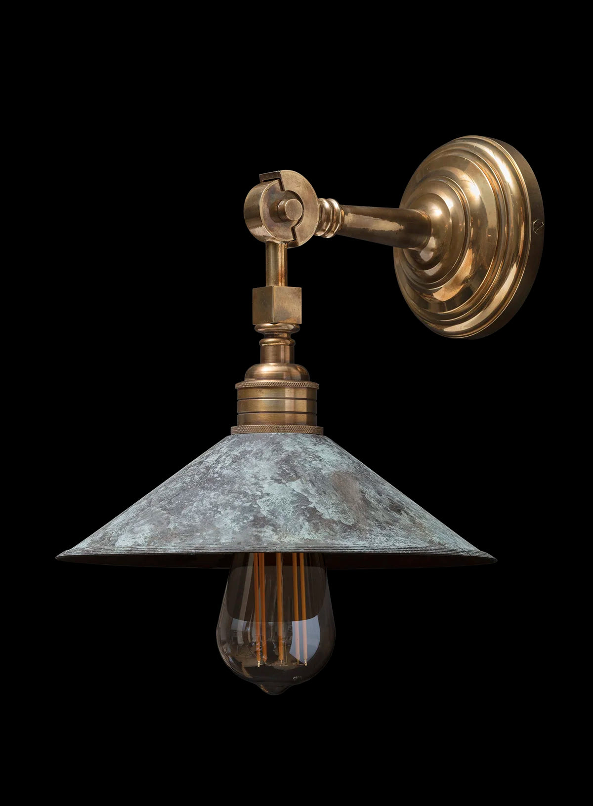 Iris Wall Light