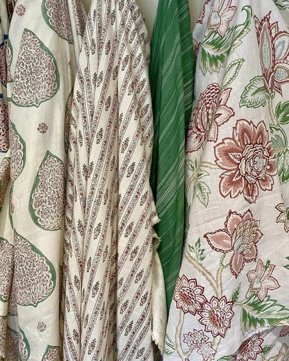 Jacobean - Powder/Pink
