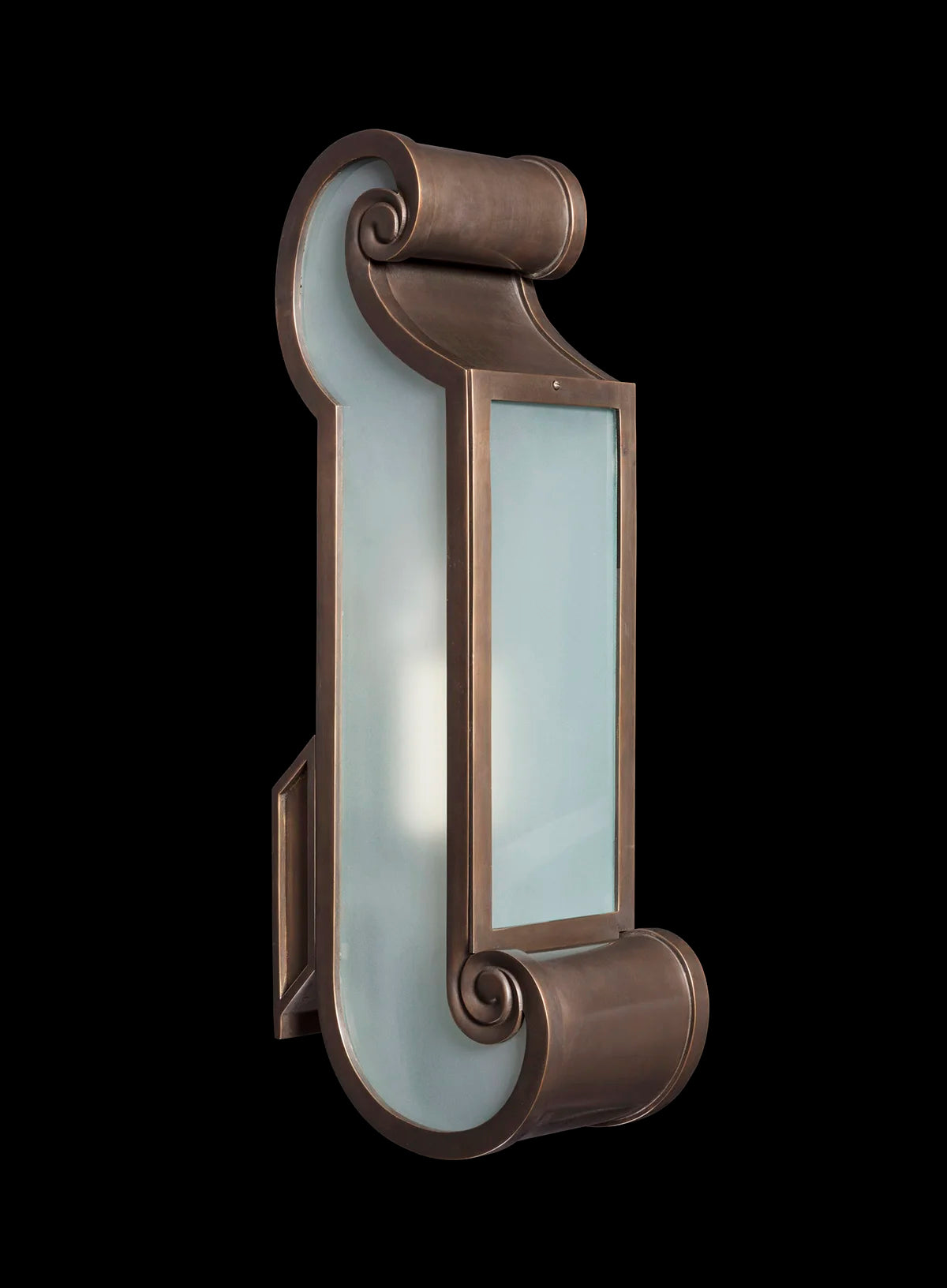 Armstrong Wall Light