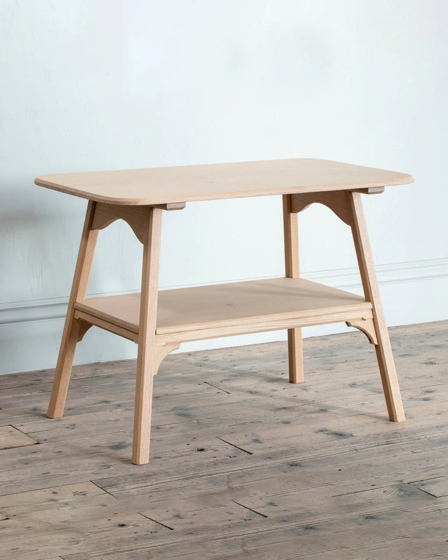 Freda Table