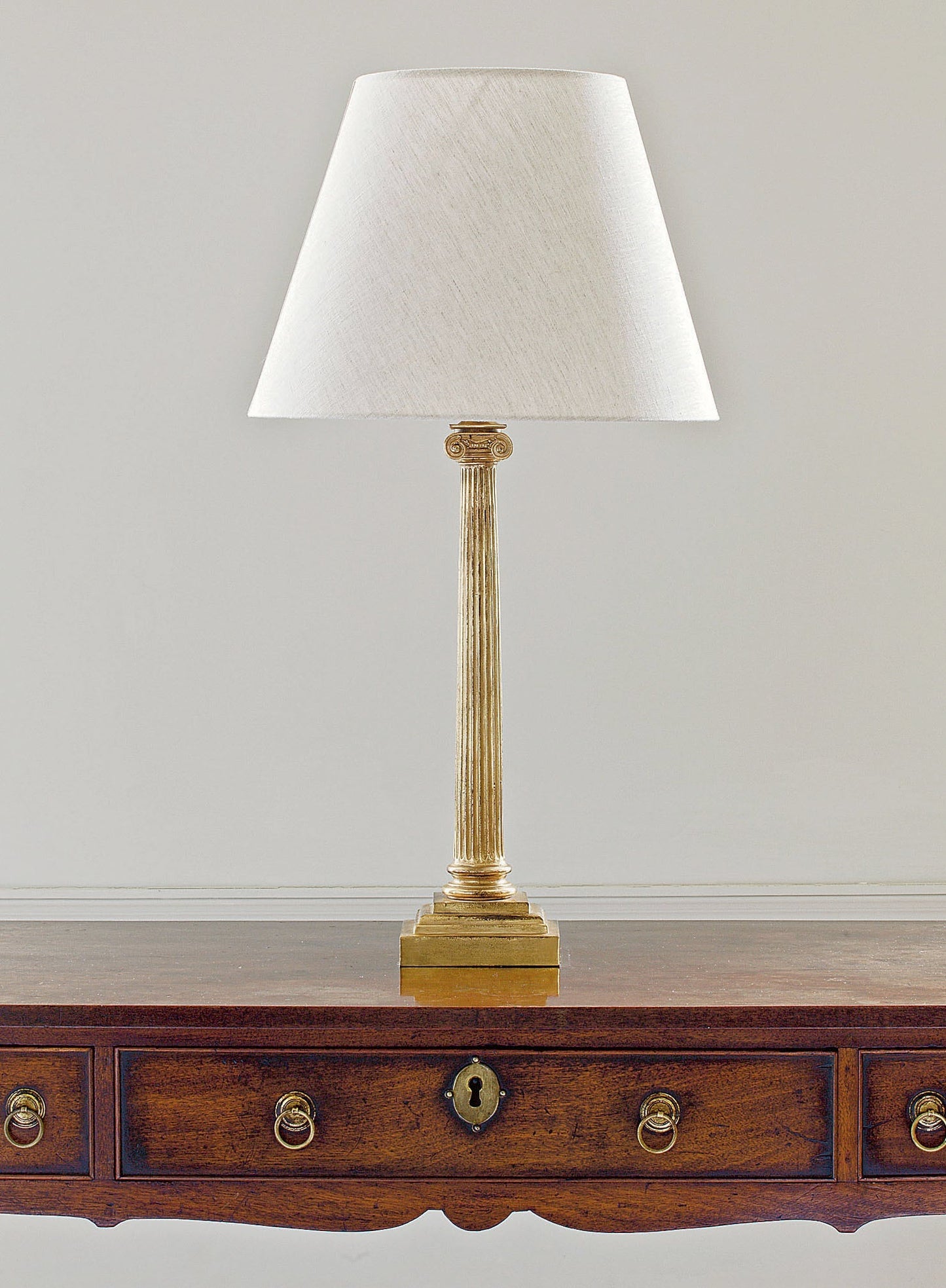 Plato Lamp