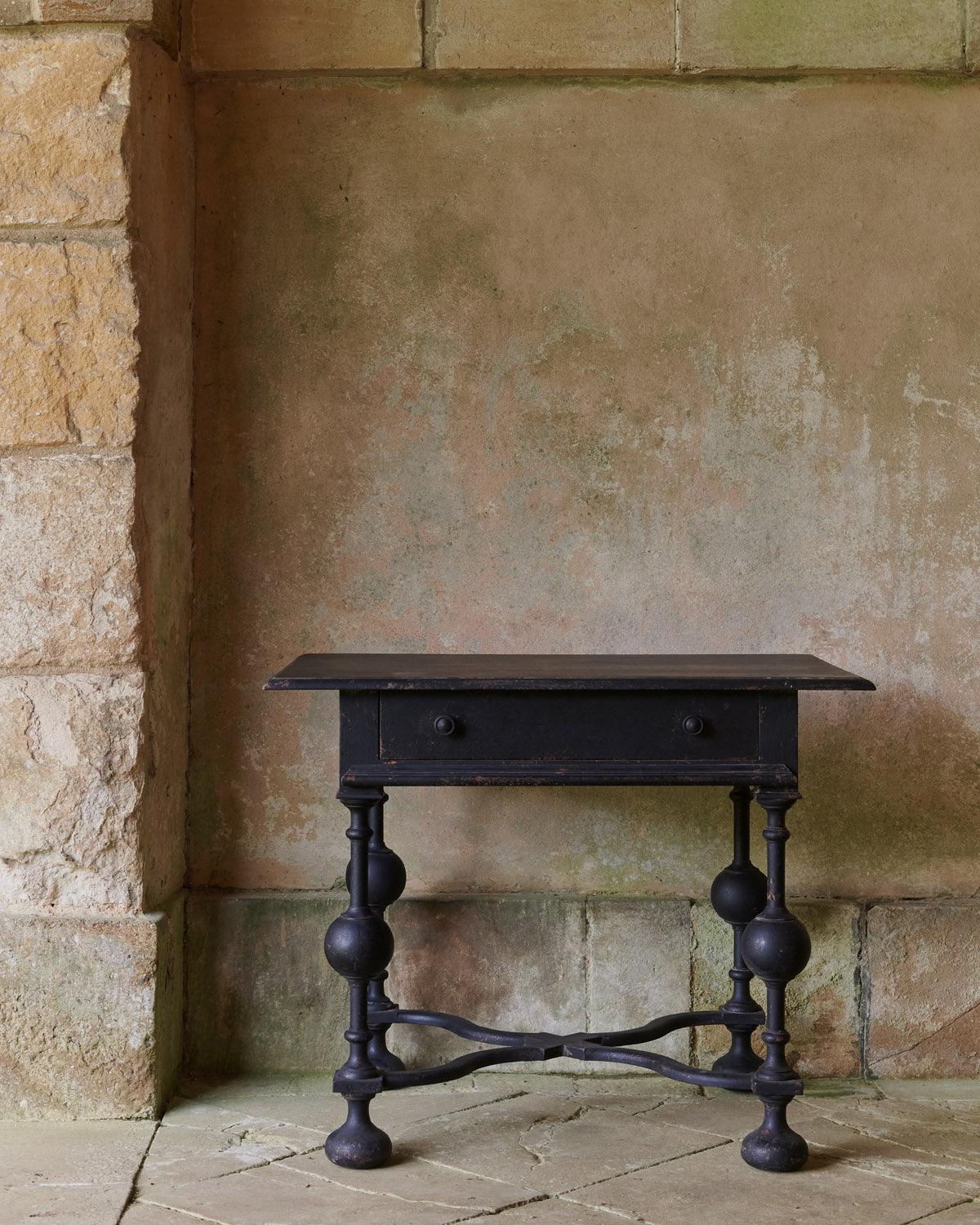 Tavern Table