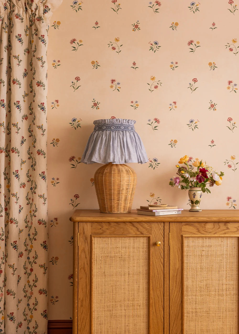 Mirabel Sprig Wallpaper - Meadow