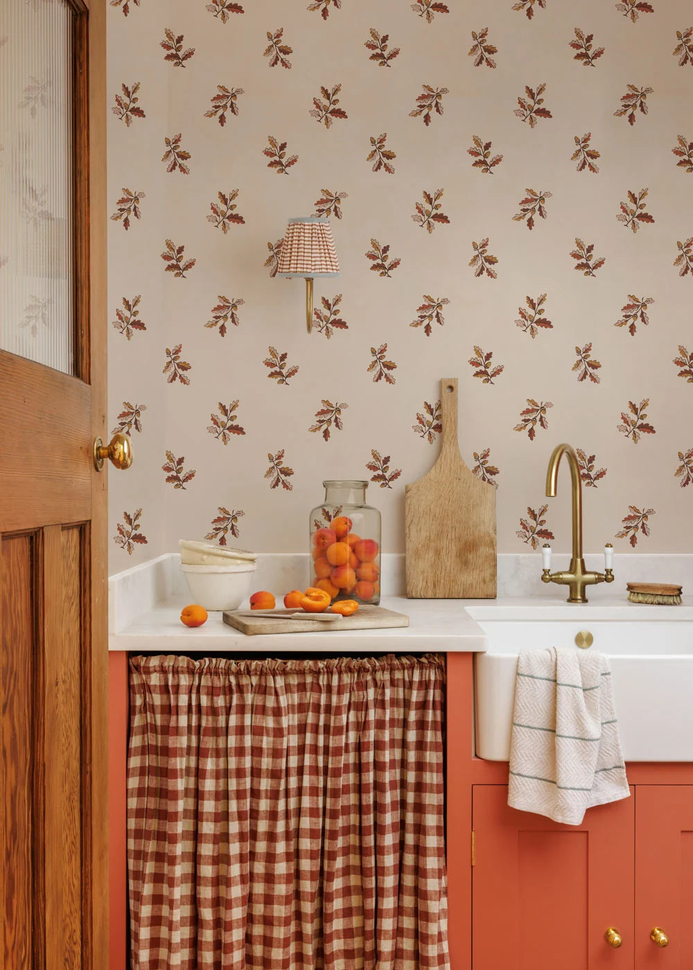 Oak Leaf Wallpaper - Autumn