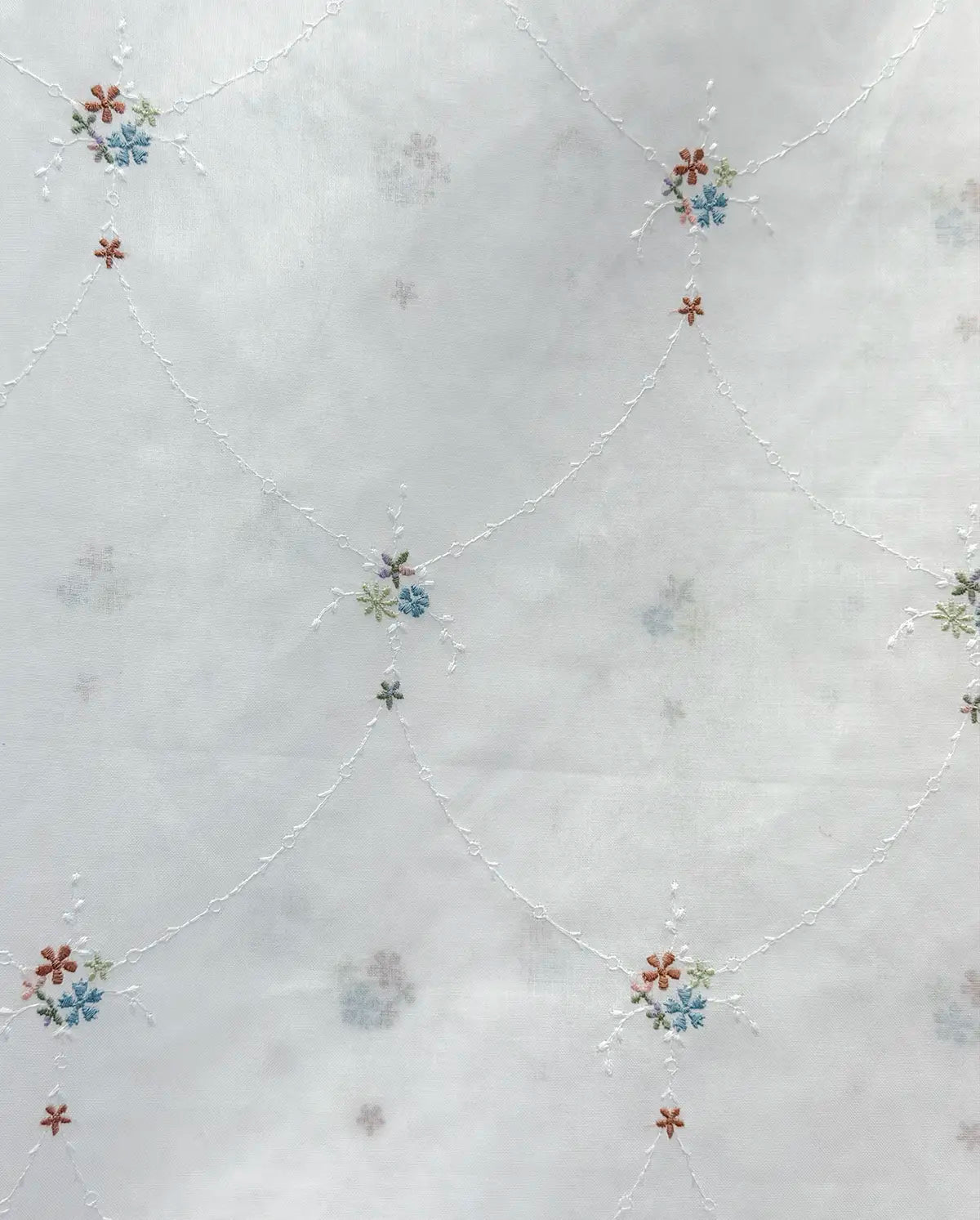 Petit Trianon - Posie on White