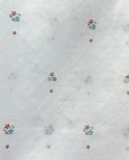 Petit Trianon - Posie on White