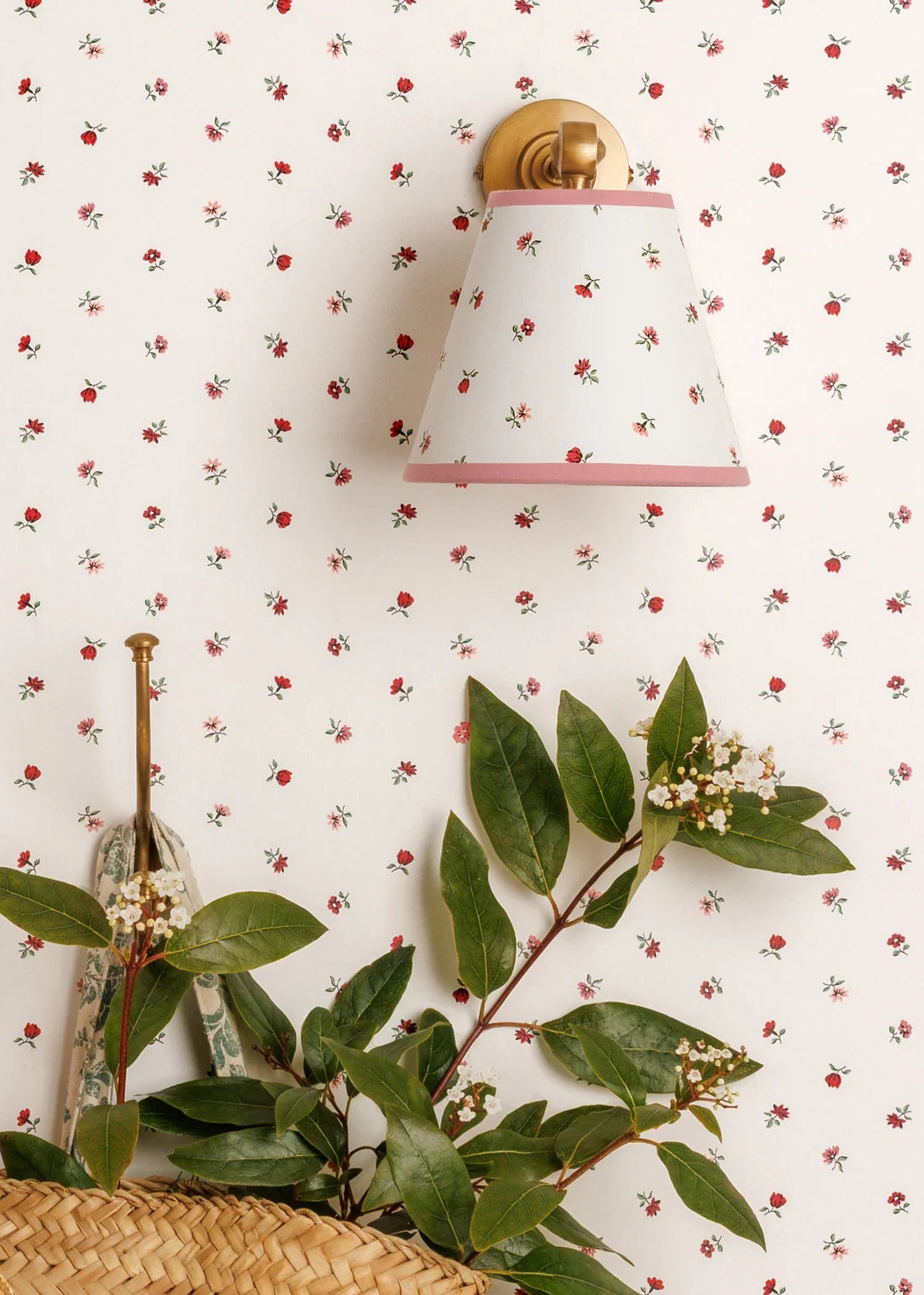 Petites Fleurs Wallpaper - Berry