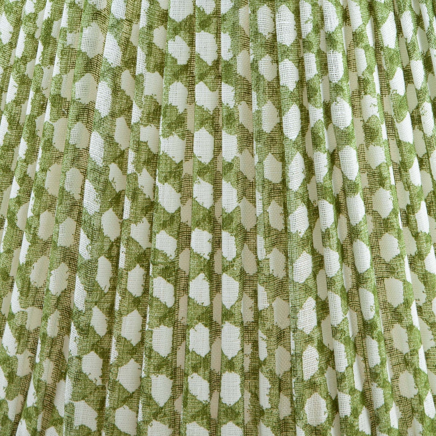 16 Inch Oval Gathered Bedwyn Lampshade - Green Wicker