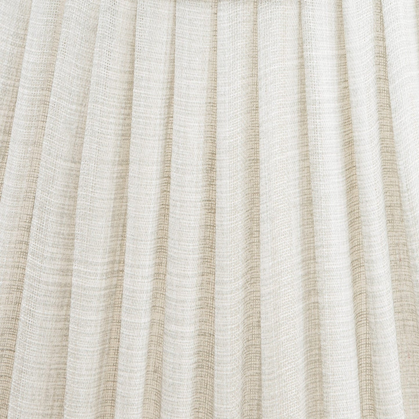 16 Inch Oval Gathered Bedwyn Lampshade - Ivory Plain