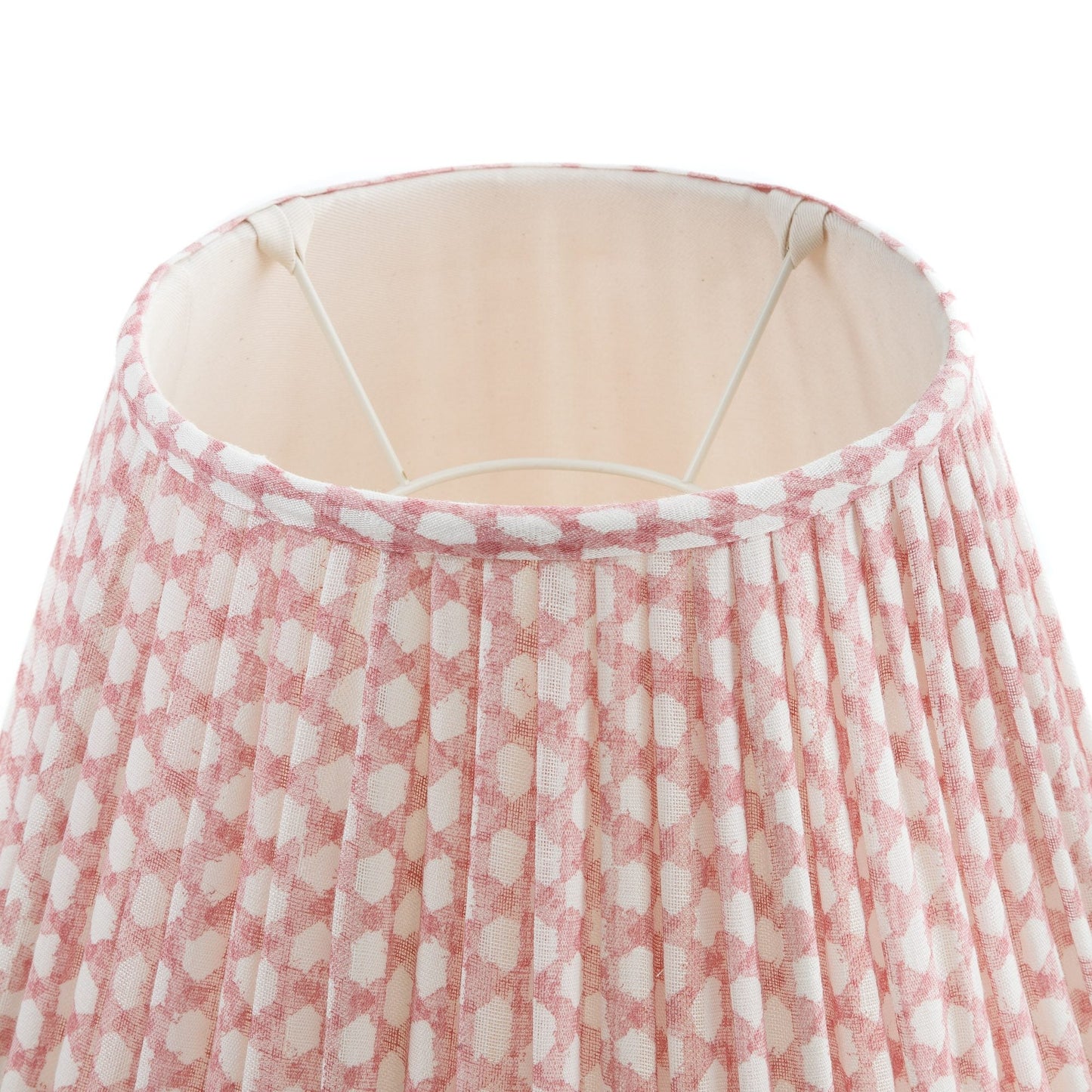 16 Inch Round Gathered Bedwyn Lampshade - Pink Wicker