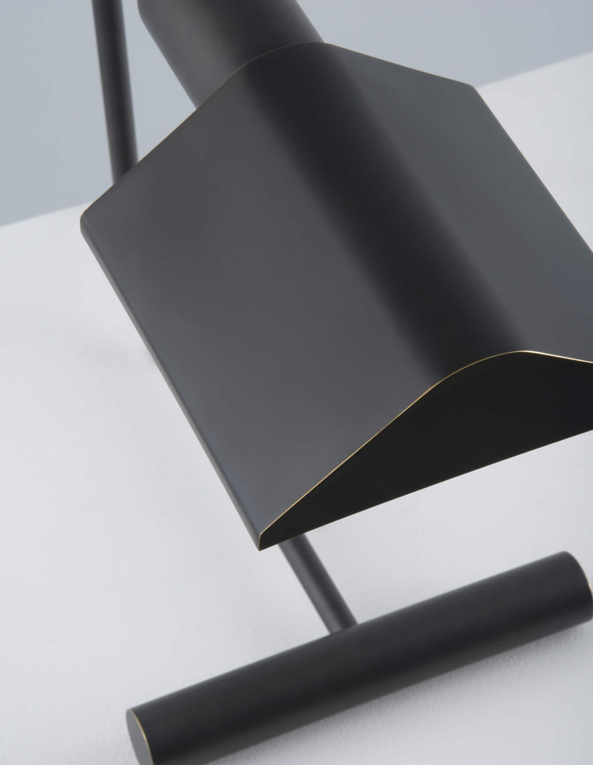 Mallet Table Light