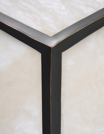 Alabaster Delta Light