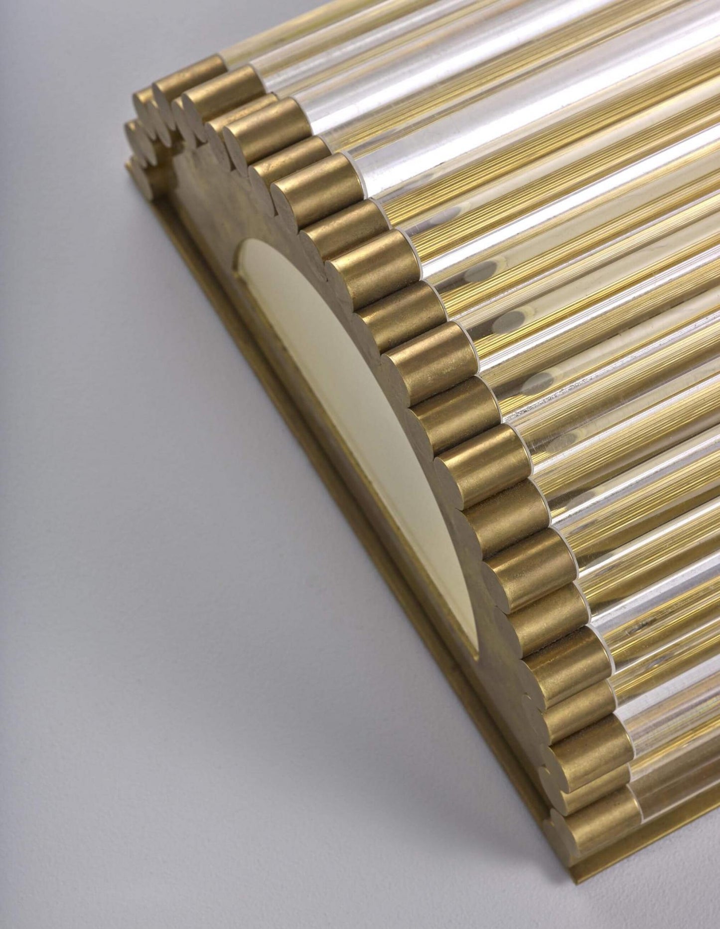 Crespi Wall Light
