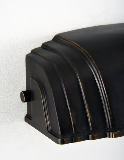Go Go Wall Light