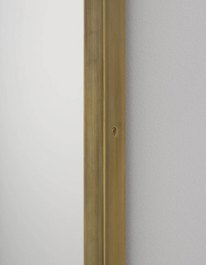 Scallop Mirror